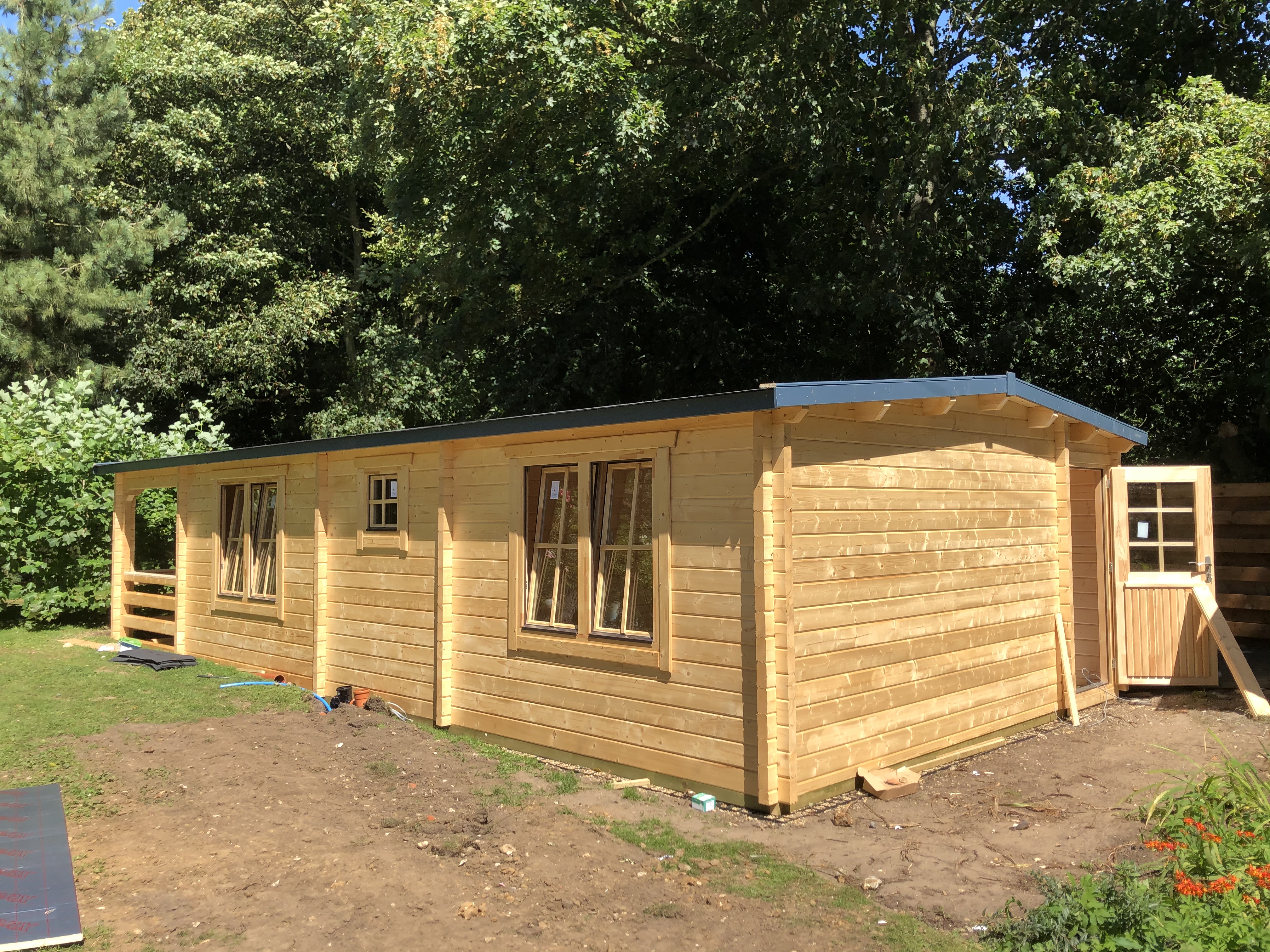 https://www.cabinsunlimited.co.uk/glamping-camping-pods/