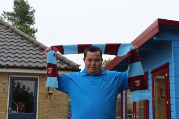 West Ham Superfan Ben with his Claret & Blue Lisa 2 Cabin