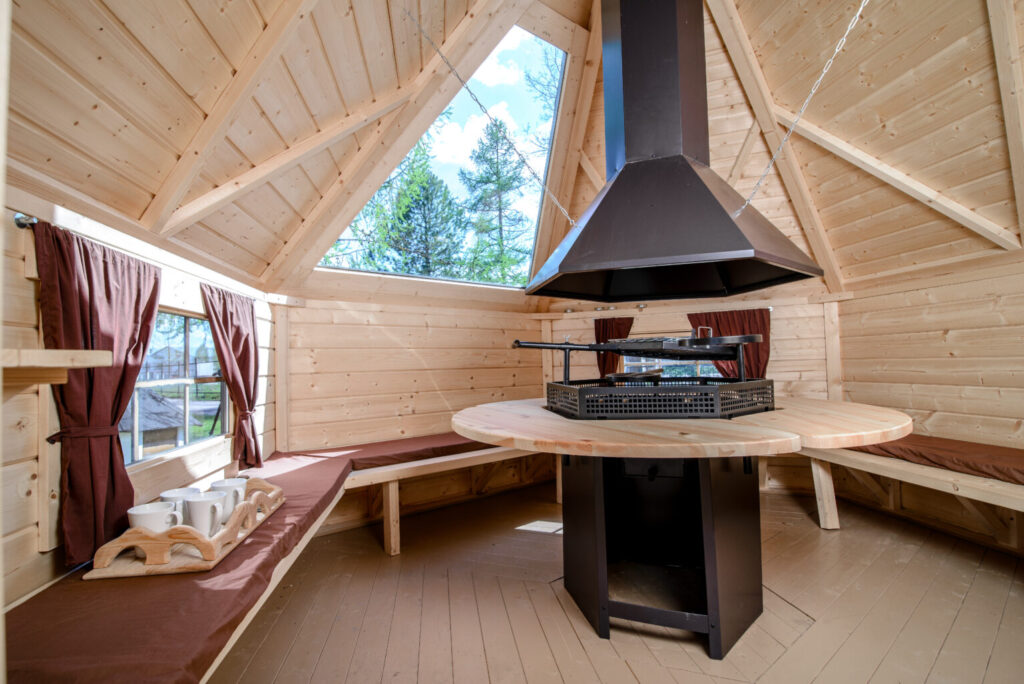 Grill Cabin 9.2 M2 Viking (glass Roof Panel7)