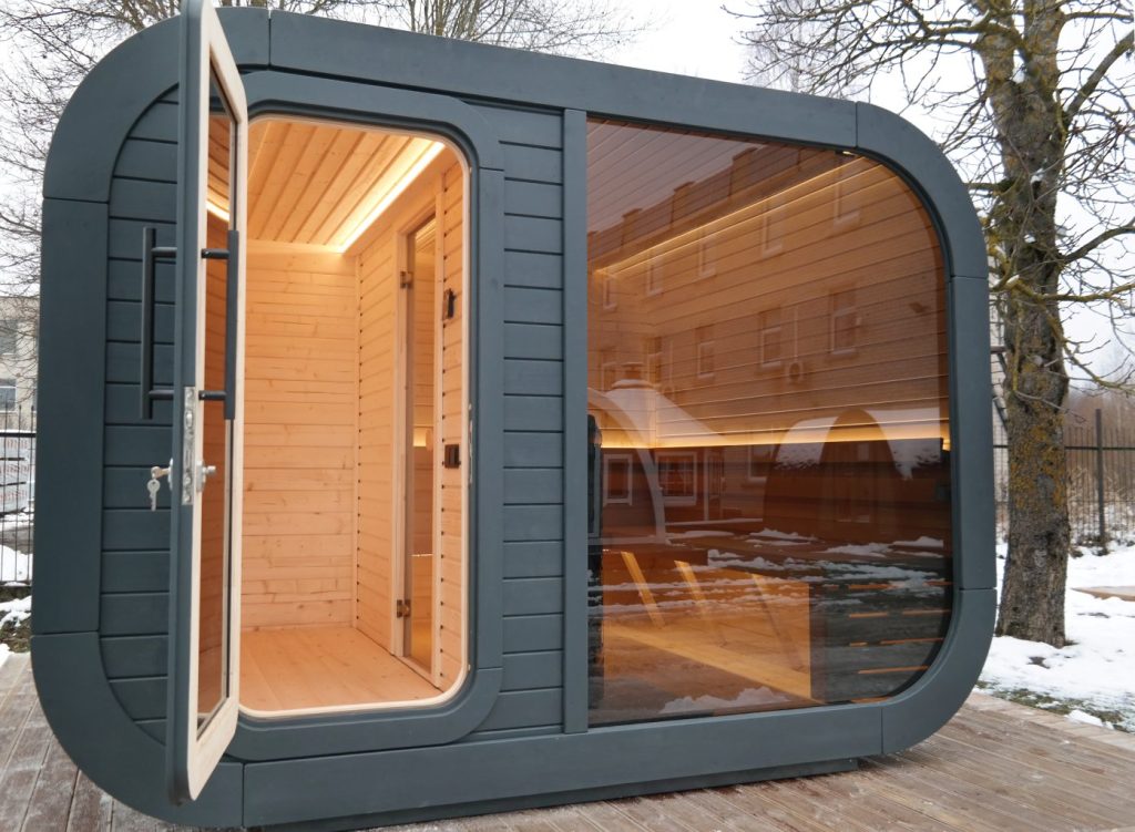 Sauna Luna 3.3 X 2.4 With A Changing Room. Viking7