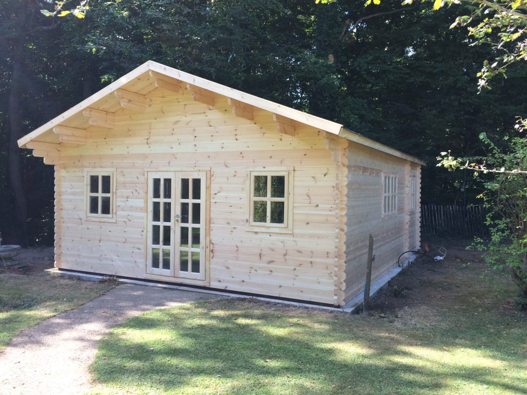 Bypass Bespoke Nottingham Log Cabin From Cabins Unlimited