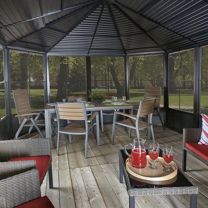 Charleston Solarium Outdoor Seating Area 2